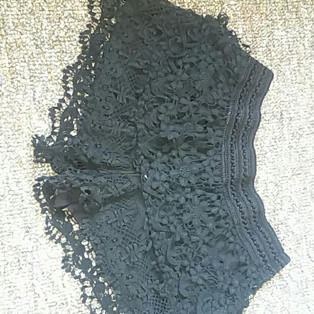 No boundaries Black shorts